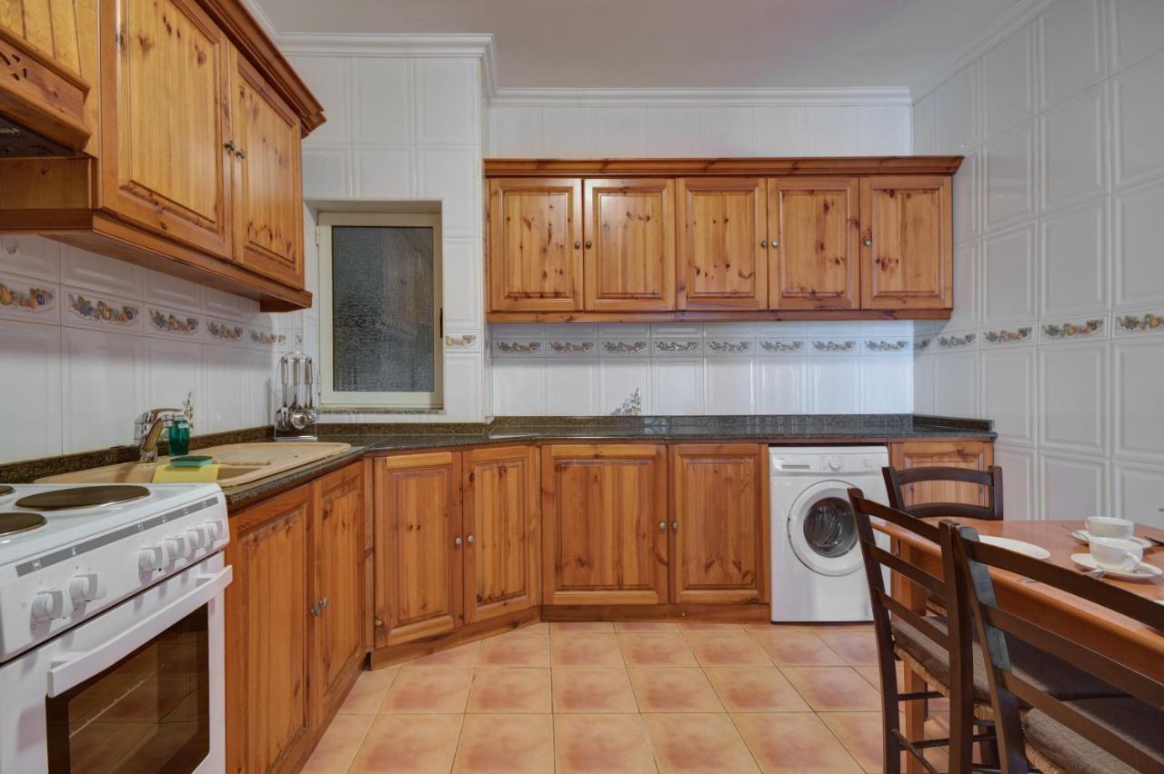 Morina Court - St Julians Seaside Bliss Apartments And Penthouse By Shortletsmalta San Giuliano Esterno foto